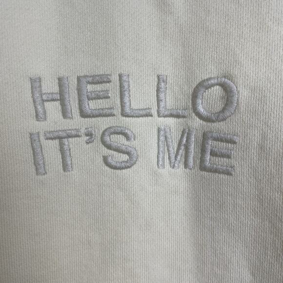 Weekends With Adele Sweatshirt XXL Cream Embroidered Hello Its Me Pullover *Flaw - Picture 4 of 11